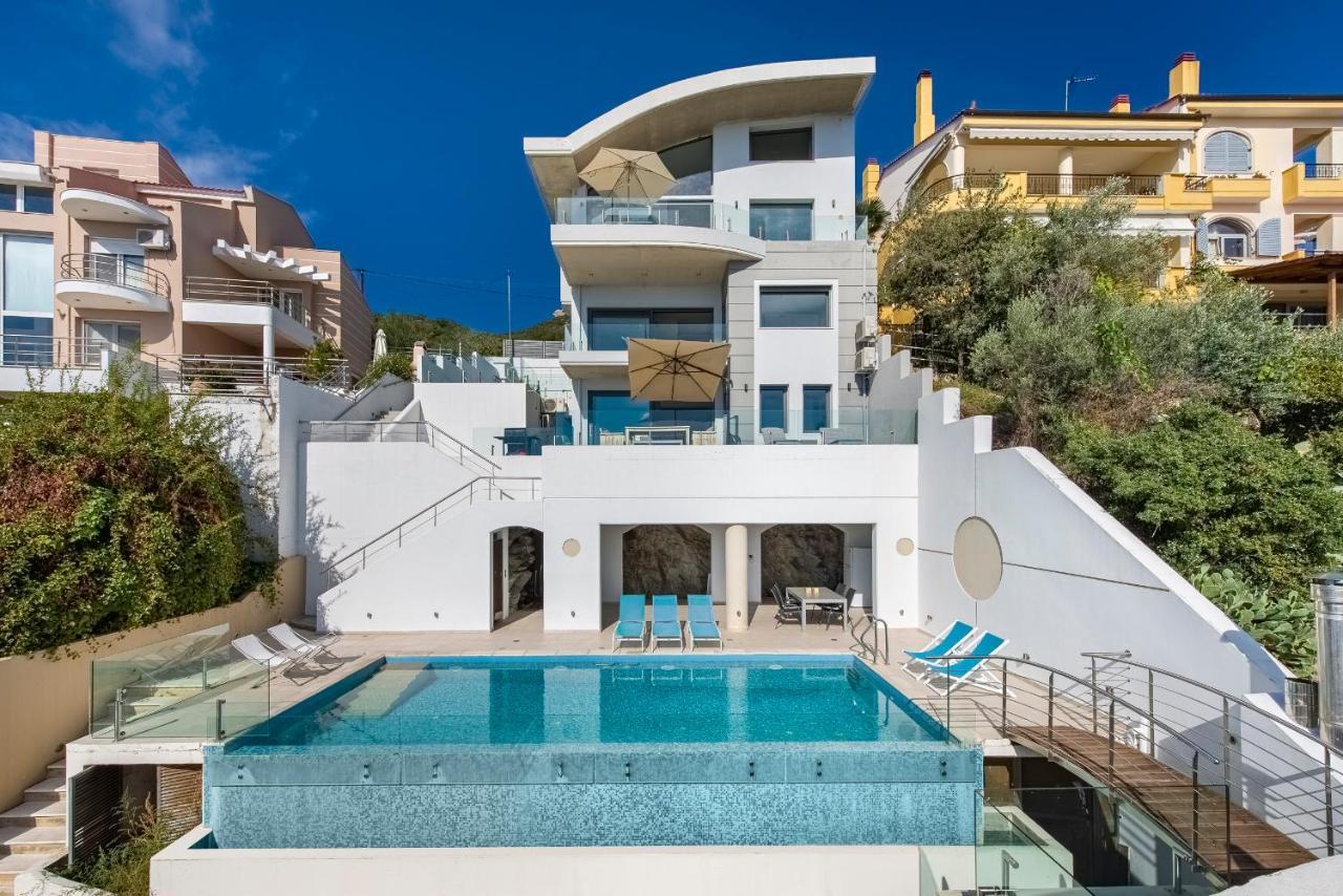 Villa Evian Palaiontsiflikion Bagian luar foto